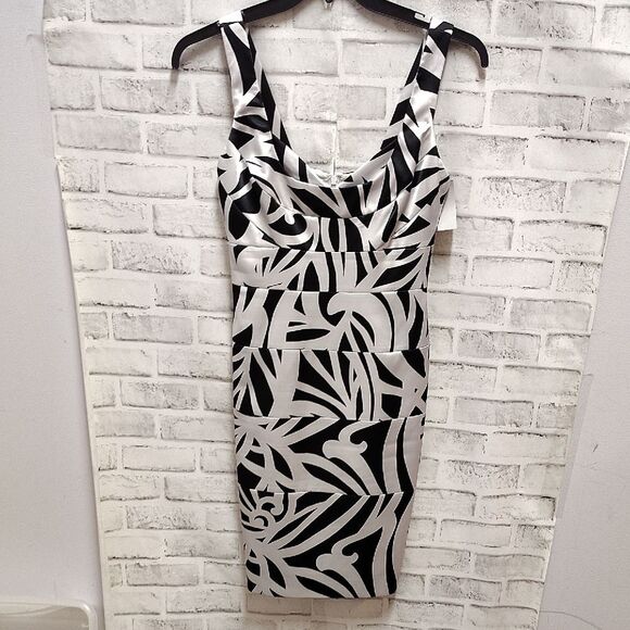 White House Black Market Black and White Sheath Dress - Picture 1 of 3